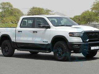 2025 Ram 1500 Crew Cab V Рестайлинг, белый, 8720000 рублей, вид 3