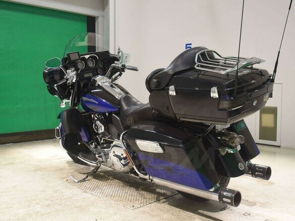 2011 Harley-Davidson Electra Glide, синий, 1280000 рублей - вид 5