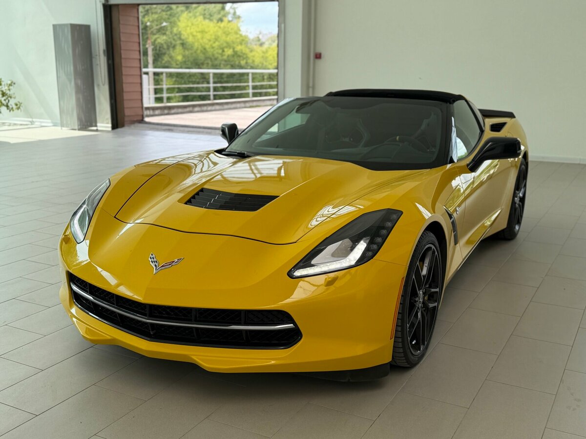 Открыть фотографии: Chevrolet Corvette C7