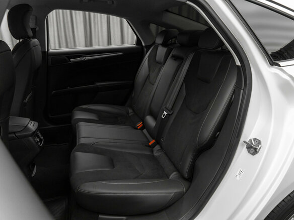 2016 Ford Mondeo V, белый - вид 11
