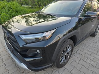 2025 Toyota RAV4 V (XA50), чёрный, 4100000 рублей, вид 5