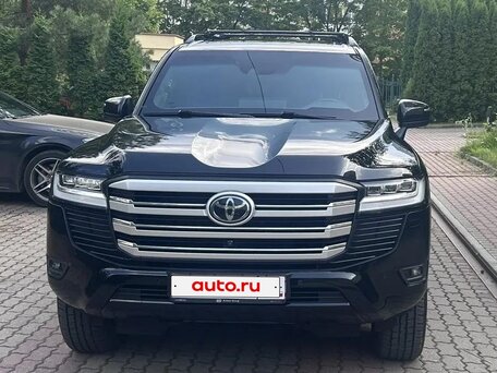 2023 Toyota Land Cruiser 300 Series, чёрный, 19500000 рублей, вид 1