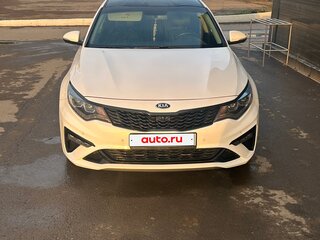 2019 Kia Optima IV Рестайлинг, белый, 2200000 рублей, вид 2