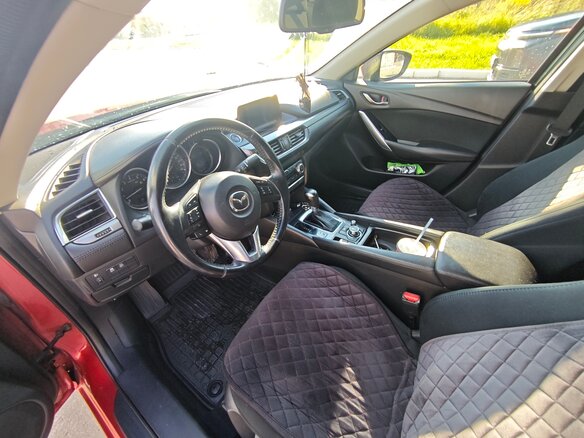 2015 Mazda 6 III (GJ) Рестайлинг, красный, 1450000 рублей - вид 17