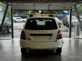2023 Lada (ВАЗ) Granta Cross I Рестайлинг, белый, 747000 рублей, вид 5
