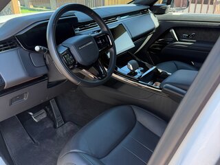 2024 Land Rover Range Rover Sport P400 MHEV III, белый, 8900000 рублей, вид 5
