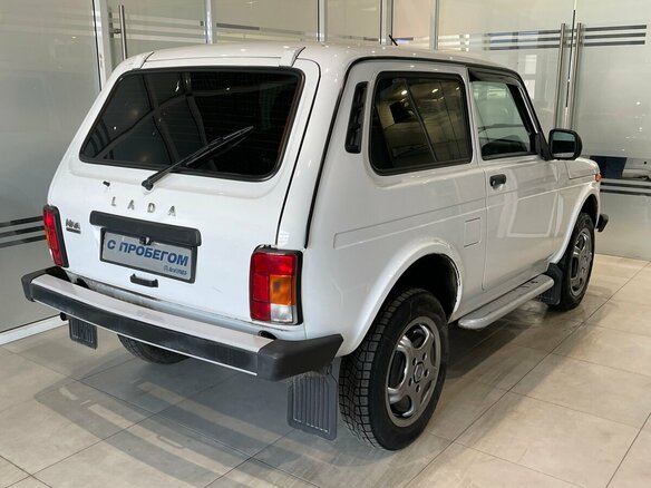 2024 Lada (ВАЗ) Niva Legend I, белый, 739000 рублей - вид 3