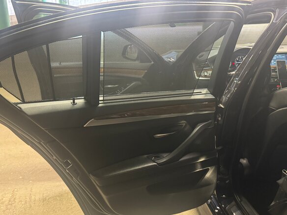 2011 BMW 5 серии 530d VI (F10/F11/F07), синий, 2500000 рублей - вид 25
