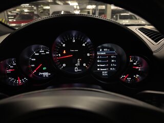 2012 Porsche Cayenne Diesel II (958), серебристый, 2750000 рублей, вид 3