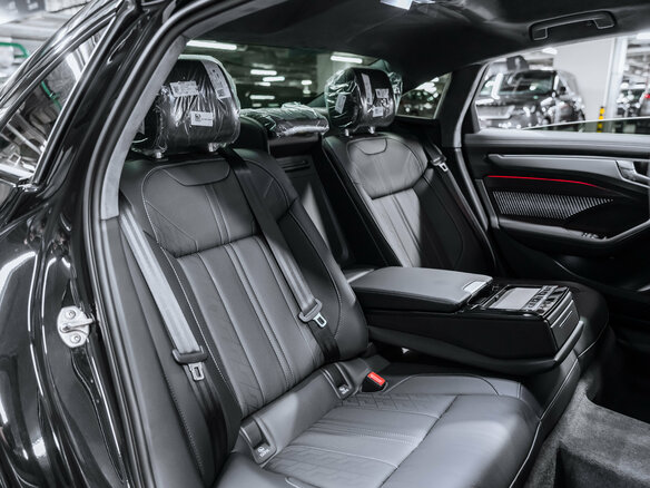 2026 Audi A6 L VI (C9), чёрный, 7250000 рублей - вид 24