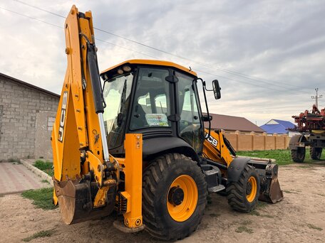 2022 JCB 3CX, 11000000 рублей, вид 3