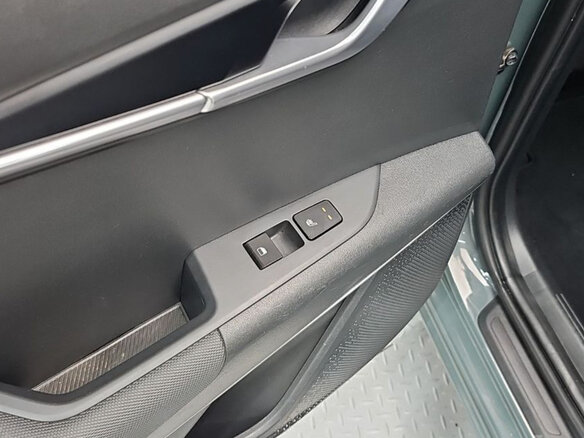 2023 Kia Niro II, зелёный, 2130000 рублей - вид 12