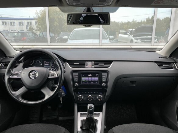 2014 Skoda Octavia III (A7), белый, 849000 рублей - вид 10