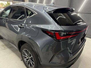 2021 Lexus NX 350h II, серый, 6250000 рублей, вид 3