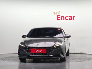 2023 Hyundai Avante VII, чёрный, 1570000 рублей, вид 3