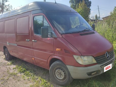 2001 Mercedes-Benz Sprinter, красный, 540000 рублей, вид 3
