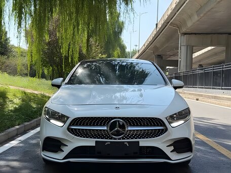 2022 Mercedes-Benz A-Класс 180 Long IV (W177), белый, 2290000 рублей, вид 2