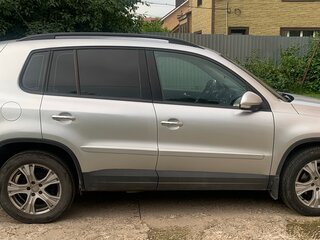 2009 Volkswagen Tiguan I, серебристый, 750000 рублей, вид 4