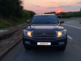 2011 Toyota Land Cruiser 200 Series, серый, 2870000 рублей, вид 1