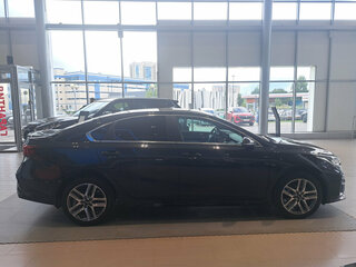 2021 Kia Cerato IV, чёрный, 2140000 рублей, вид 4