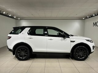 2015 Land Rover Discovery Sport I, белый, 2097000 рублей, вид 4