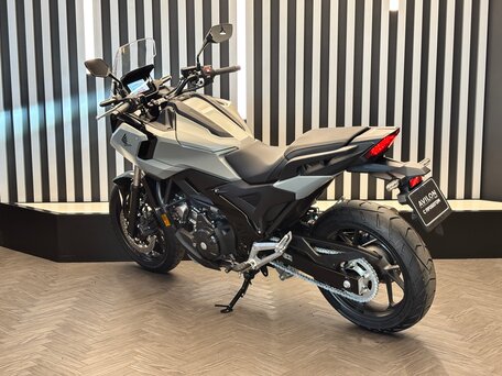 2026 Honda NC 750X, серый, 1145810 рублей, вид 5