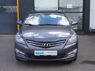 2015 Hyundai Solaris I Рестайлинг, серый, 995000 рублей, вид 2