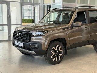 2026 Lada (ВАЗ) Niva Travel I Рестайлинг, коричневый, 1809000 рублей, вид 2