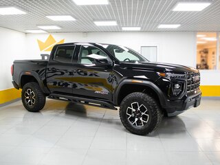 2026 GMC Canyon AT4X III, чёрный, 9499000 рублей, вид 3