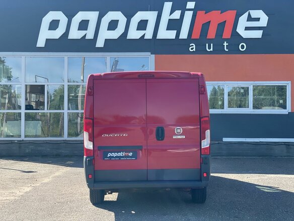 2017 Fiat Professional Ducato, красный, 2399000 рублей - вид 3