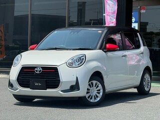 2019 Toyota Passo III Рестайлинг, белый, 780000 рублей, вид 1