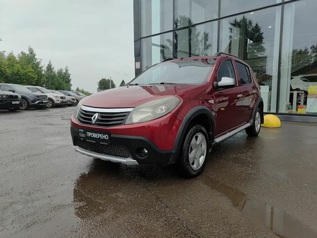 2011 Renault Sandero Stepway I, красный, 337000 рублей, вид 1