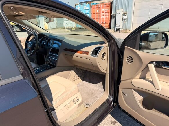 2012 Audi Q7 I (4L) Рестайлинг, чёрный, 2800000 рублей - вид 9