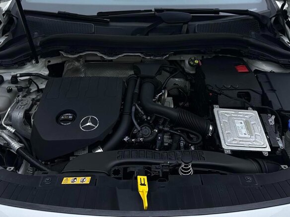 2022 Mercedes-Benz GLA 180 II (H247), белый, 2419000 рублей - вид 13