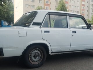 2006 Lada (ВАЗ) 2107, белый, 235000 рублей, вид 4
