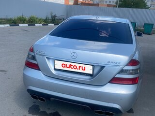 2008 Mercedes-Benz S-Класс 550 V (W221), серебристый, 1299999 рублей, вид 4