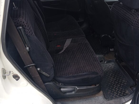 2003 Honda Stream I, белый, 345000 рублей - вид 9