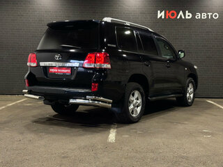 2011 Toyota Land Cruiser 200 Series, чёрный, 3090000 рублей, вид 5