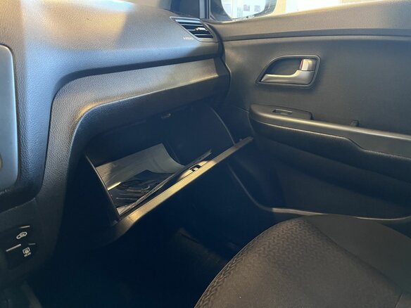 2013 Kia Rio III, голубой - вид 27