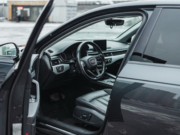 2017 Audi A4 V (B9), чёрный - вид 13