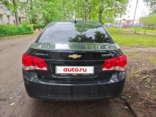 2011 Chevrolet Cruze I, чёрный, 600000 рублей, вид 5