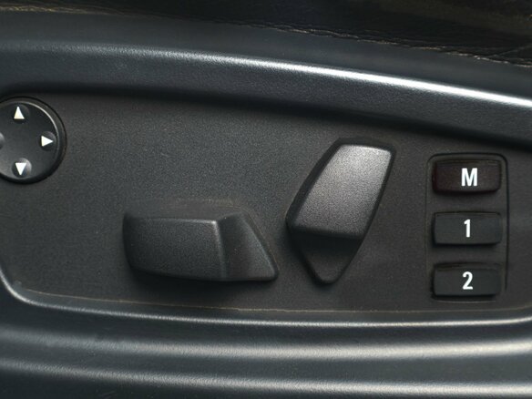 2007 BMW X5 3.0si II (E70), серебристый, 1589000 рублей - вид 18