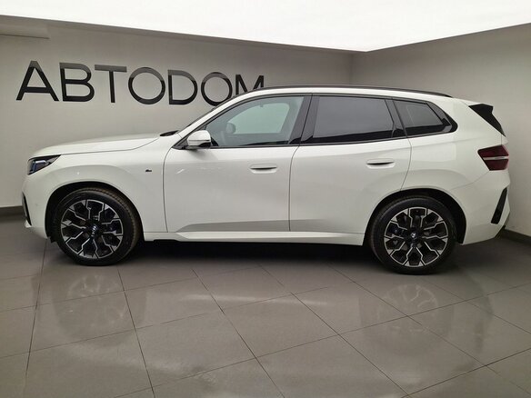 2025 BMW X3 20d xDrive IV (G45/G48), белый - вид 1