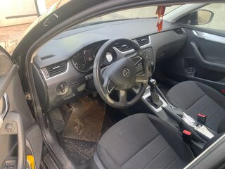 2014 Skoda Octavia III (A7), чёрный, 1300000 рублей, вид 4