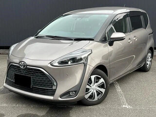2021 Toyota Sienta II Рестайлинг, серый, 1199000 рублей, вид 1