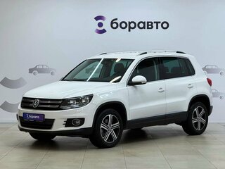 2012 Volkswagen Tiguan I Рестайлинг, белый, 1440000 рублей, вид 1