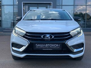 2024 Lada (ВАЗ) Vesta I Рестайлинг (NG), белый, 1140000 рублей, вид 3
