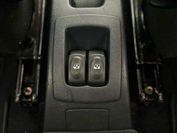 2013 Renault Sandero Stepway I, красный, 739000 рублей - вид 19