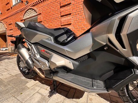 2017 Honda X-ADV, серебристый, 1000000 рублей, вид 5