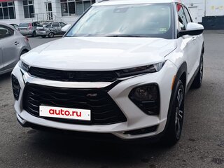 2023 Chevrolet TrailBlazer III, белый, 1600000 рублей, вид 3